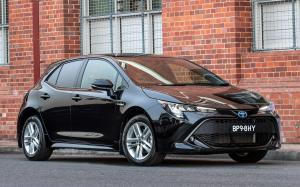 Toyota Corolla SX Hybrid 2018 года (AU)
